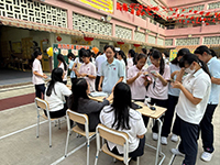 月影霓裳‧燈迷速遞 中英數跨科共慶中秋